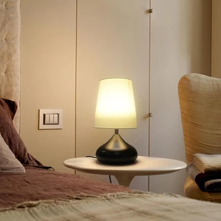 สไตล์นอร์ดิก LED โคมไฟตั้งโต๊ะ 3W โมเดิร์นโคมไฟตั้งโต๊ะ Creative Sleep Night Light Home Decor ห้องนอน Living Room