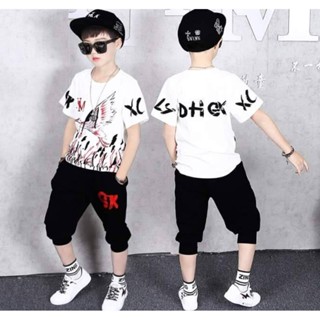 ชุดStreet dance เสื้อขาวลายนก+กางเกงขาสั้น