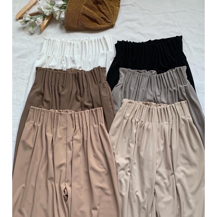 Luis pants  กางเกงทรงขากระบอก มีกระเป๋าด้านข้าง2ด้าน ทรงสวยดีเทลเก๋ สะโพกกว้าง เอวยืดได้เยอะมากค้า