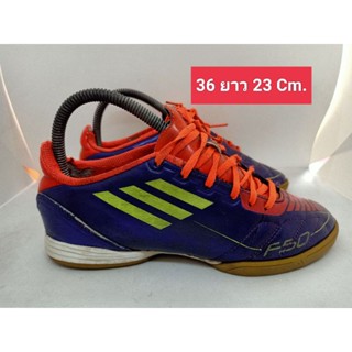 Adidas Size 36 ยาว 23 Cm. รองเท้า กีฬา สตั๊ด เด็กโต เด็กเล็ก ร้อยปุ่ม ฟุตบอล ฟุตซอล