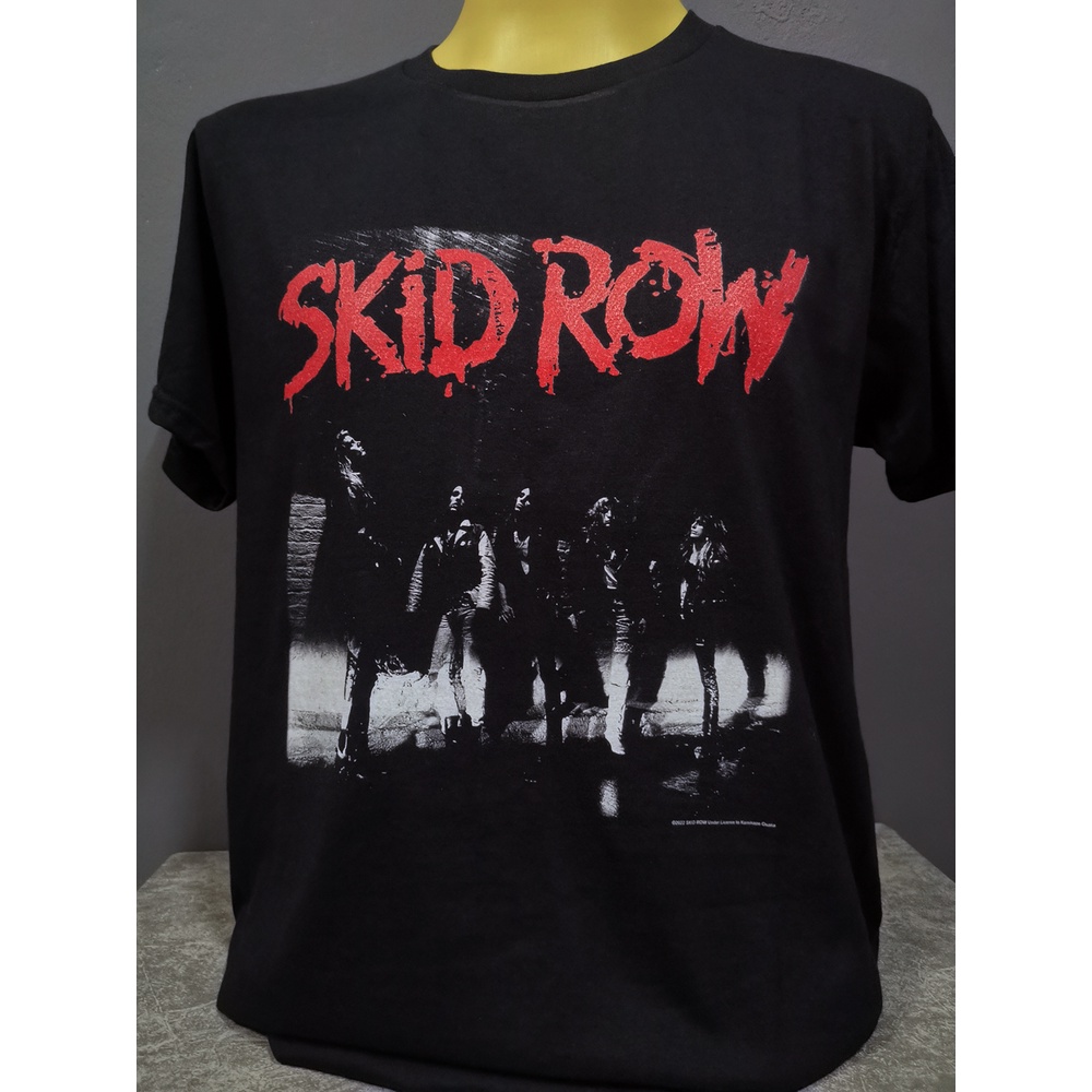 เสื้อวงนำเข้า SKID ROW Guns N' Roses Queen AC/DC Aerosmith Kiss Hard Rock Heavy Glam Metal Style Vintage T-Shirt