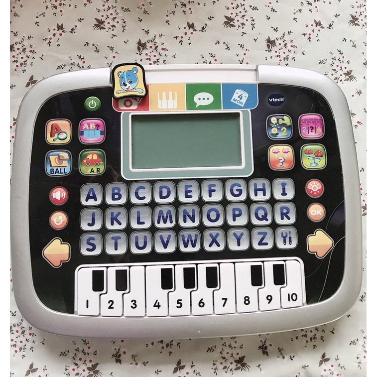 VTech Little Apps Tablet, Black แท็บเล็ตของเล่น ของเล่นงานสอนภาษา เปียโนของเล่น **มือสอง**