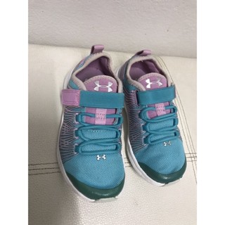 รองเท้าเด็ก Under Armour ขนาด 10.5 UK เท้ายาวด้านใน 16 cm ส่งต่อ