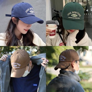 [พร้อมส่ง] หมวก Cap หมวกแก๊ปสำหรับผู้ใหญ่ รอบหัว: 56-60 cm. หมวกแฟชั่นผ้า COTTON ปักอักษร 1989 NEW YORK