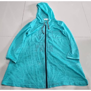 เสื้อคลุมเด็กเล็กสีเขียวคราม(ไม่ใหม่)