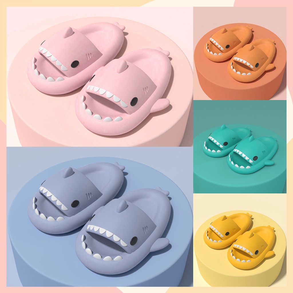 LxShop ⚡️รองเท้าแฟชั่นลายน้องฉลาม🐋มีไซซเด็กด้วย ใส่เป็นครอบครัวคือเริ่ดมาก ราคาถูก