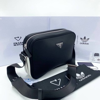 PRADA ADIDAS RE-NYLON SHOULDER BAG BLACK กระเป๋าสะพายข้าง ครอสบอดี้ แบรนด์ปราด้า อดิดาส ขนาด 10x7.5 นิ้ว สีดำ 3 stripes