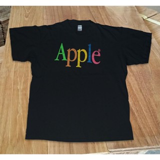 Tee เสื้อยืดสีพื้น เสื้อคู่รัก - รองเท้าผู้ชายஐGildan - เสื้อยืดวินเทจ Apple 90s สภาพสีดํา หายาก