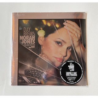 แผ่นเสียง Norah Jones  Album : Day Breaks Deluxe Edition 2LP  [ Vinyl ]