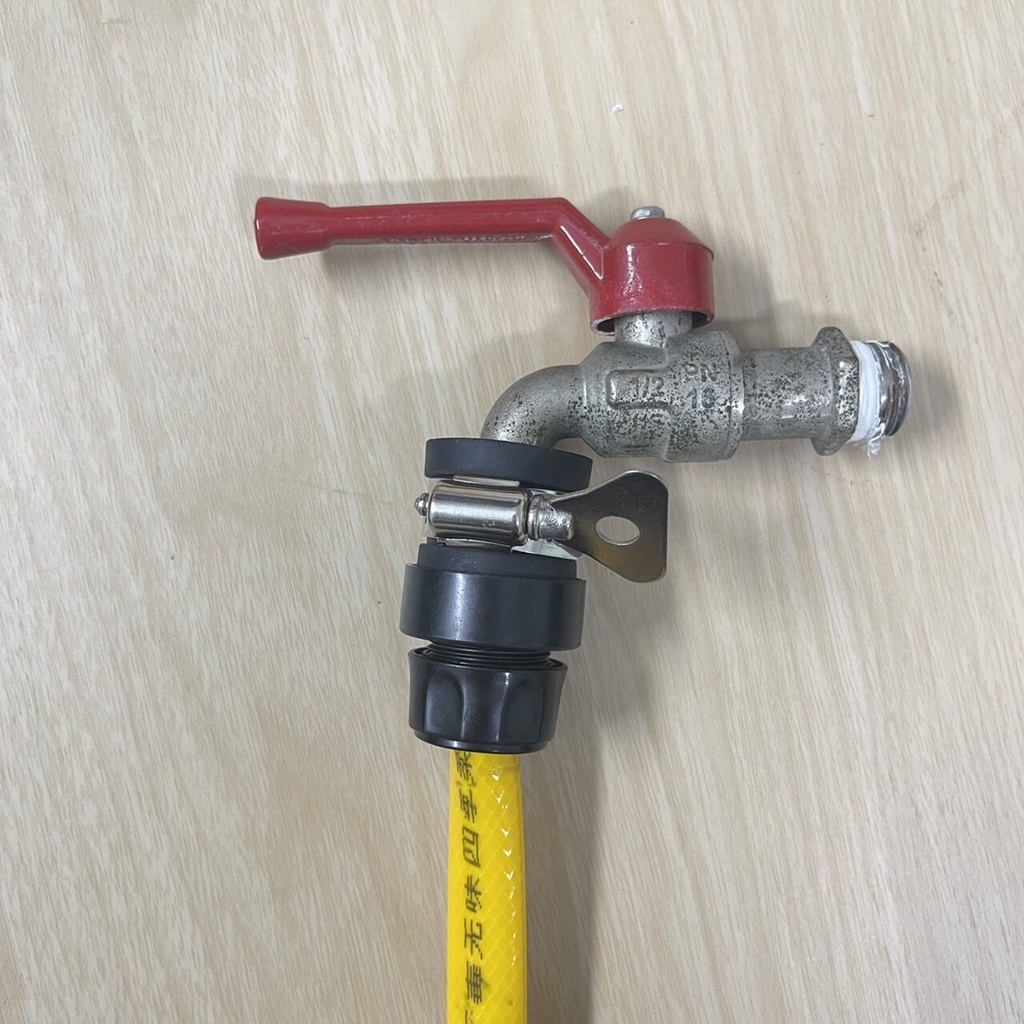 ข้อต่อก็อกน้ำสนาม4หุน แบบไม่มีเกลียวหมุน ต่อเข้ากับสายยางธรรมดา และสายยางยืดหด - รูปที่ 3