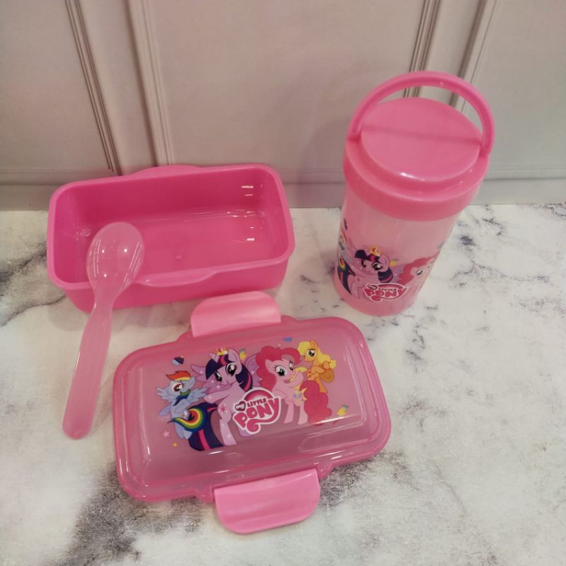 TRAVEL SET LUNCH BOX // LUNCH BOX + ขวดน้ําสําหรับดื่ม