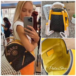 COACH JORDYN BACKPACK IN SIGNATURE CANVAS WITH VARSITY MOTIF (CB871)