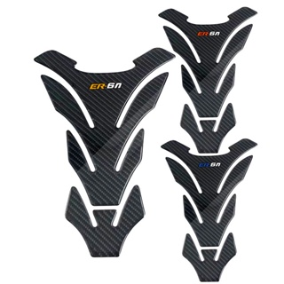 For Kawasaki ER6N ER-6N The carbon fiber sticker Motorcycle fuel tank pad protection sticker decal fairing kit knee 3D l