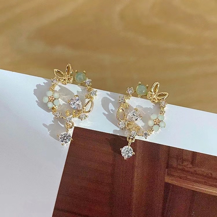 [YY] ใหม่ ต่างหูเข็มเงิน S925 ทรงกลม รูปผีเสื้อ ดอกไม้ ไฮเอนด์ ขนาดเล็ก สไตล์เกาหลี เข้ากับทุกชุด