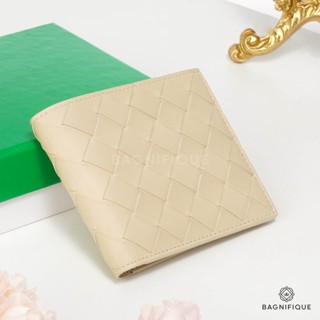 BOTTEGA 8 CARD WALLET BIG STRIP IN BEIGE PORRIDGE