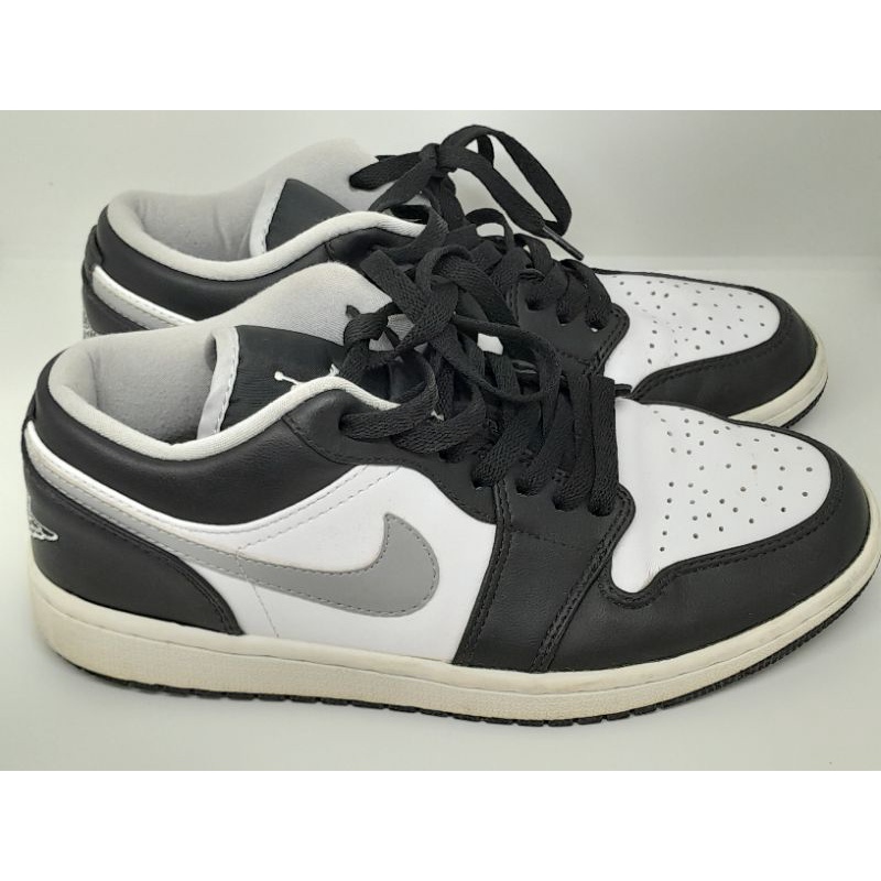 รองเท้า Nike Air Jordan1 Low Black White Gray มือสอง 41/26.0cm.