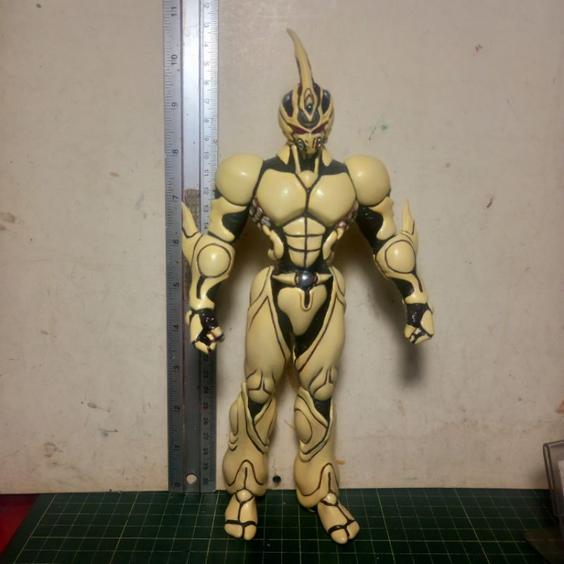 Guyver2  solf vinyl customs