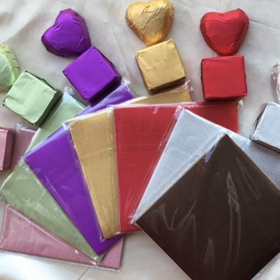 ฟอยล์ห่อช็อคโกแลต พรีเมี่ยม size 8,10,12cm 95-100 แผ่น อลูมิเนียมฟอยล์ สีโทนกึ่งด้าน Premium Aluminum Embossed Grid Foil