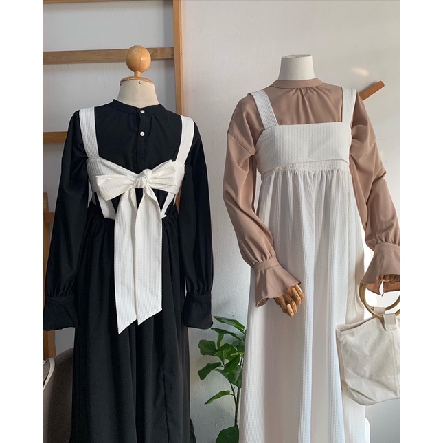 Bella dress คอลเลคชั่นนี้เป็นเดรสรุ่นพิเศษของเราค่า เป็นเดรสที่สายด้านหลังสามารถผูกเป็นโบว์โชว์ความน่ารัก กุ๊บกิ๊ก