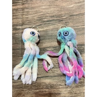 🔥🐙พวงกุญแจปลาหมึกตุ๊กตามีสีสันสีสุ่ม New colorful octopus keychain ZYCS