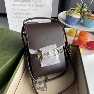 กระเป๋า Gucci Horbit  1995 mini bag leather  ———- ใบนี้งานสวยมากเลยสีสุดเด่น