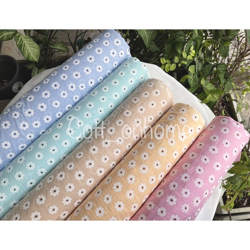 ผ้าเมตร ลายดอกเก๊กฮวย  พร้อมส่ง (คอตตอนทีซี)ลายน่ารักๆ