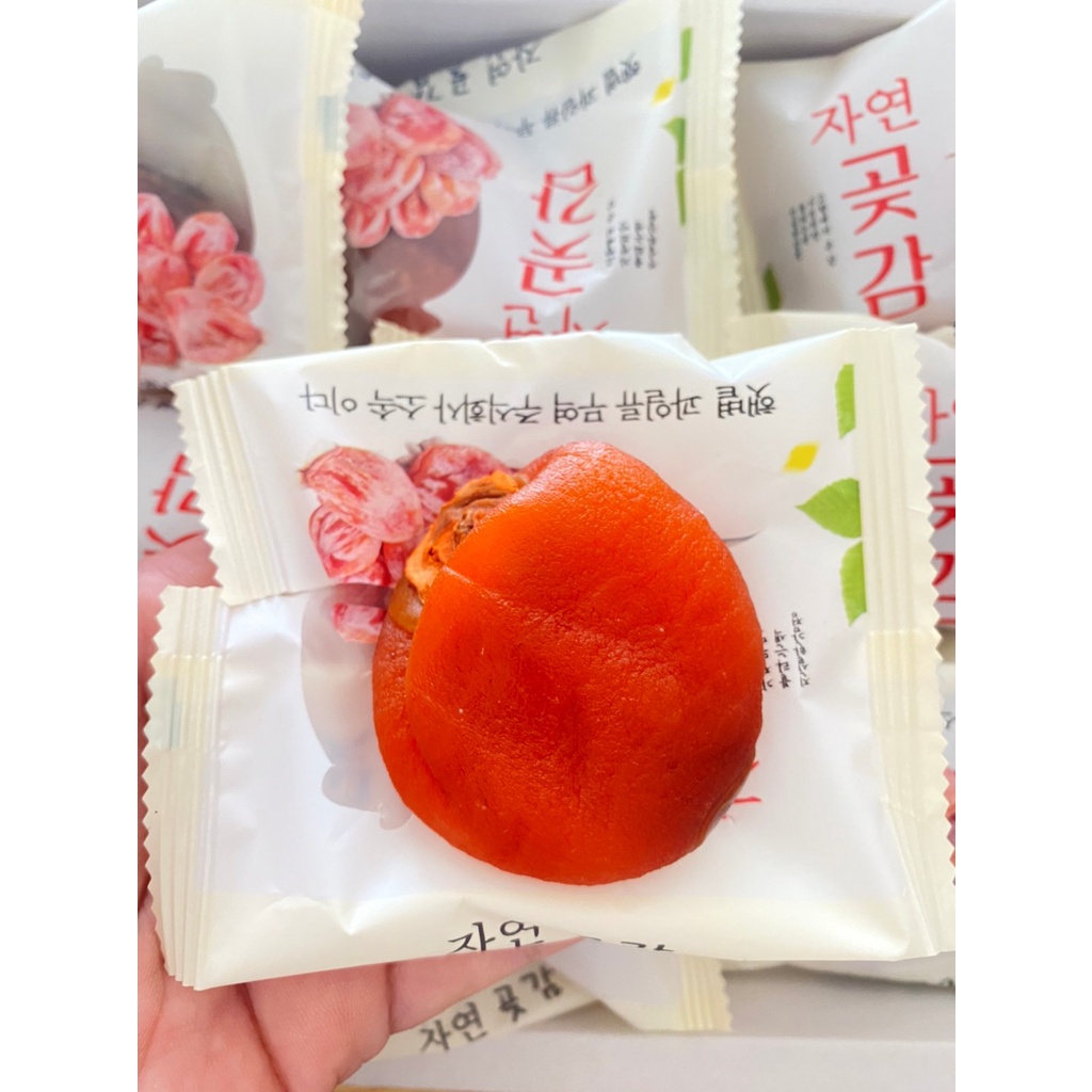 ลูกพลับอบแห้ง (สินค้าล็อตใหม่เข้าแล้วจ้า) Dried Persimmon Premium นำเข้าจาก เกาหลี ผลไม้อบแห้ง (1 ลูก / 1 ห่อ)