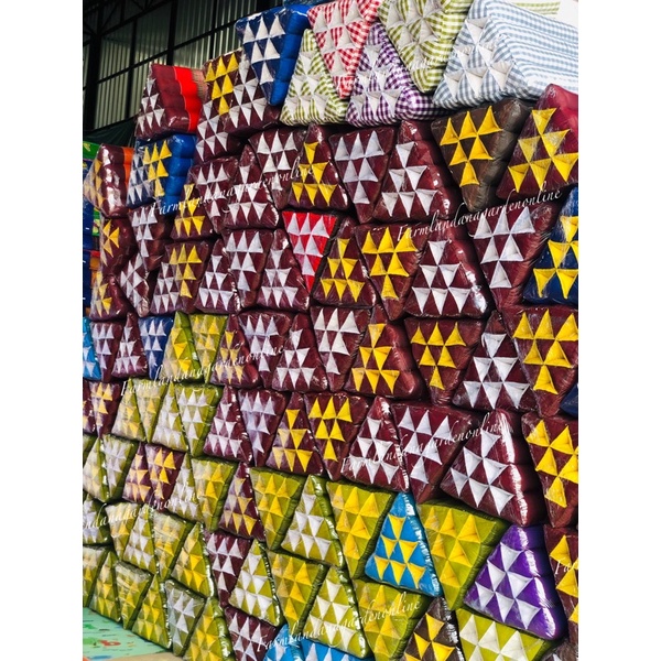 หมอนขวานไทย อิสาน หมอนอิง หมอน3เหลี่ยม otop ไส้นุ่น 30x50x30