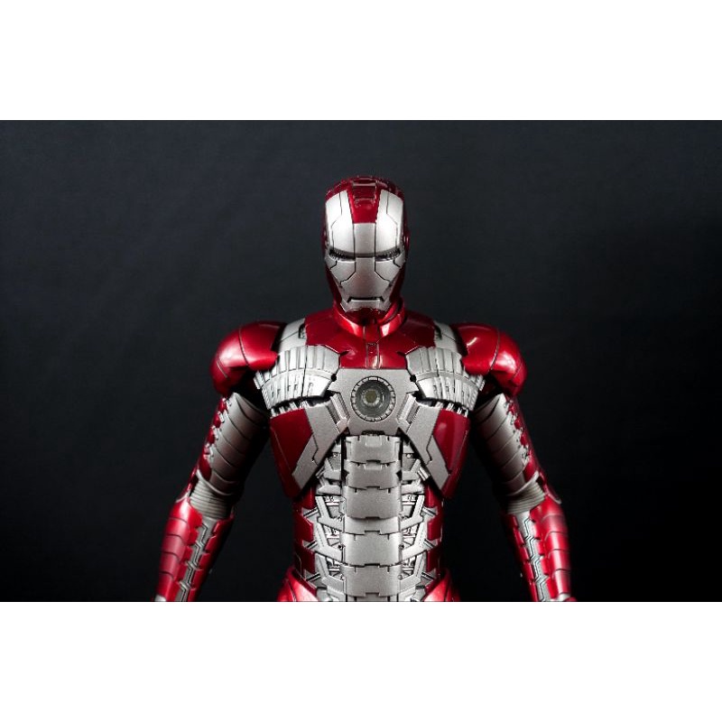 Hottoys 1/6 Ironman MK5 ของแท้ 100% มือ 2 สภาพสวยๆ