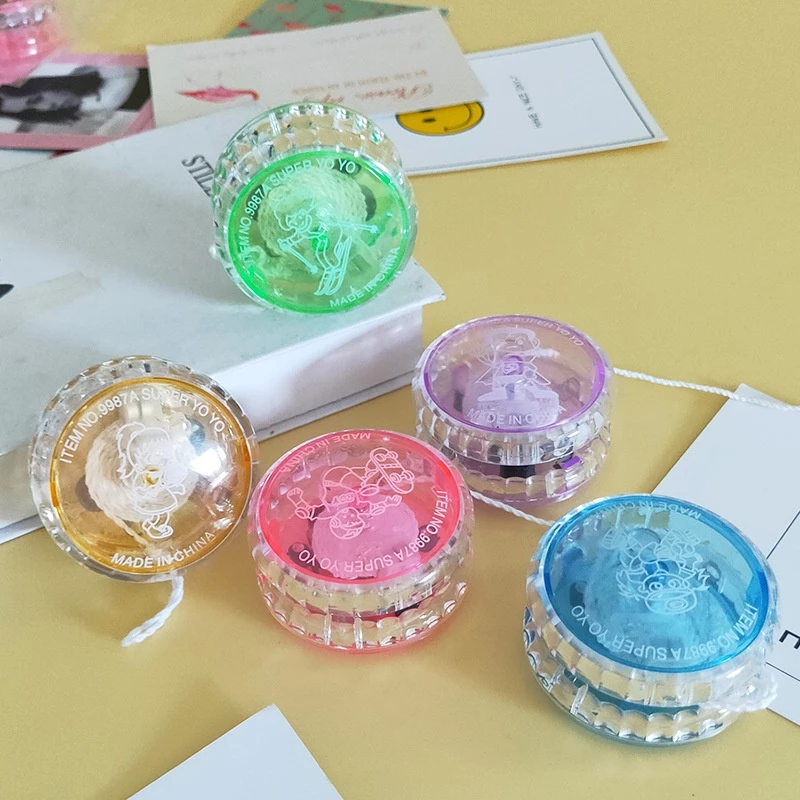 ของเล่นโยโย่เรืองแสง YOYO ลูกดิ่งโยโย่ มีไฟ สุ่มสี พร้อมส่ง ของเล่นเด้งดึ่ง thumbnail 8