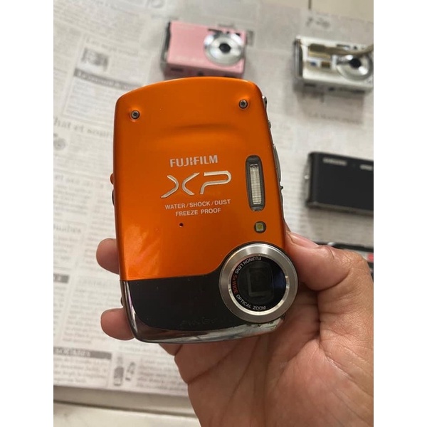 กล้องDigital มือสอง Fuji compact XP สีส้มบอดี้จอสวย