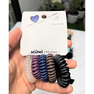 Scunci spiral silicone elastic