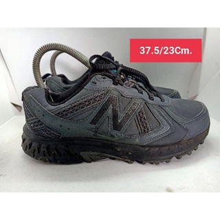 New balance Size 37.5 ยาว 23 รองเท้ามือสอง ผ้าใบ แฟชั่น ทำงาน ลำลอง เที่ยว