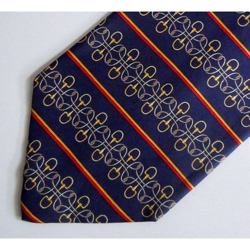 เนคไทแบรนด์เนมมือสอง Gucci Men’s Necktie by Paolo Gucci