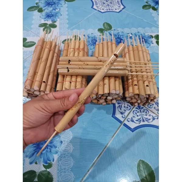 ปี่เสียงนก 50ชิ้น ราคาส่ง7บาท เสียงดังกังวาล