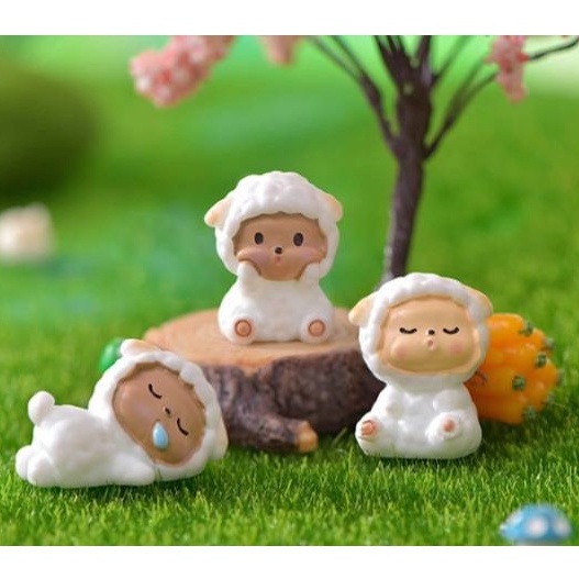 แกะขาวหน้าน้ำตาล หน้าขาว (ราคา/1ชิ้น) ตุ๊กตาแต่งบ้าน ตุ๊กตาแต่งสวน ของสะสม โมเดล จัดสวนถาด พร็อพถ่ายรูป
