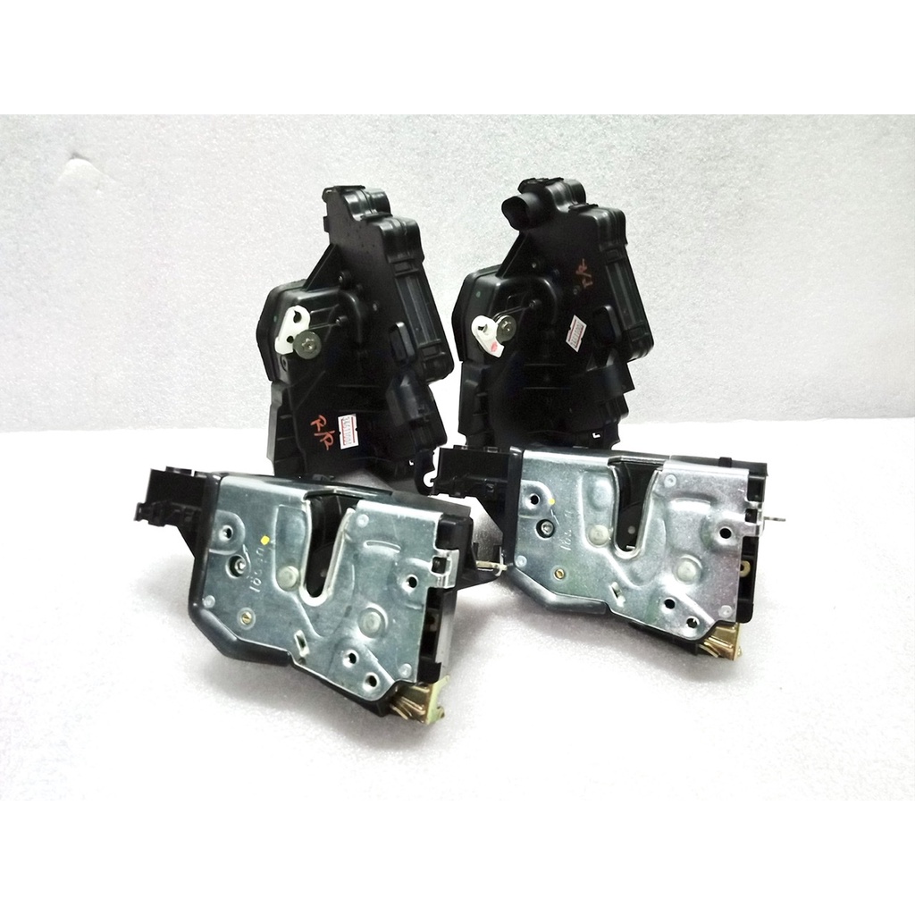 อะไหล่BMW E46 กลอนประตูเซ็นทรัลล็อค สำหรับโฉมไฟยก (Door lock with motor actuator , for LCI model)
