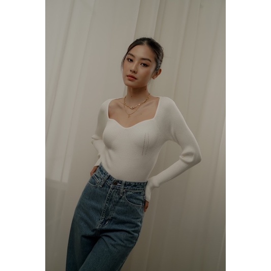 ULTIMATE-JERSEY TOP (สินค้าพร้อมส่ง)