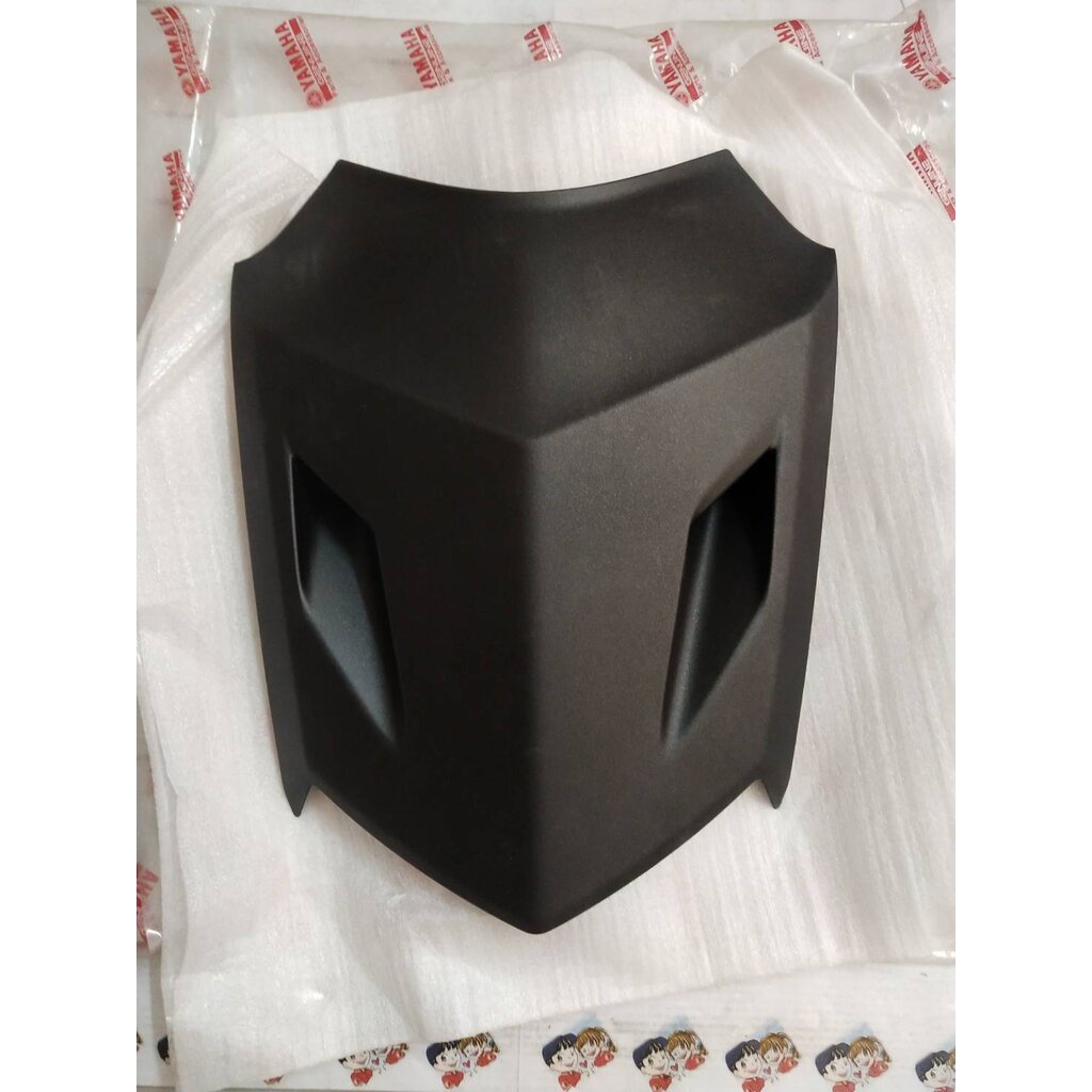 ฝาครอบไฟหน้าสีดำด้าน NOUVO SX สำหรับรุ่น AT125F NOUVO SX' 2012 อะไหล่แท้ YAMAHA 1DB-F838E-00-P0