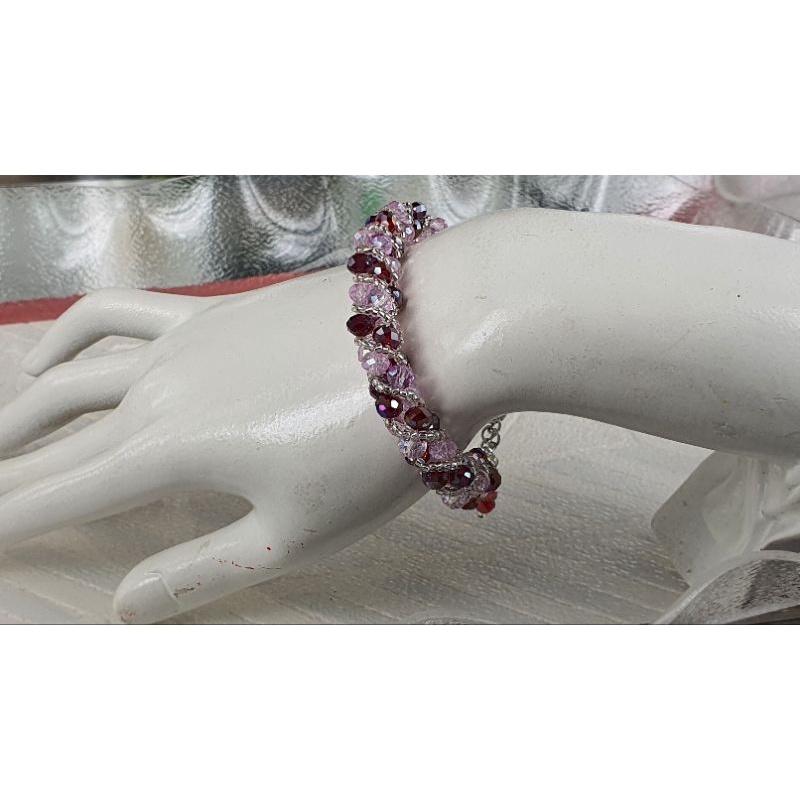 กำไลสร้อยข้อมือคริสตัล..ลวดลายปราณีต...ของขวัญในเทศกาลพิเศษให้คนที่คุณรัก