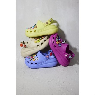 ของแท้ 100%  รองเท้า Crocs Classic crush clog สูง 2.4”