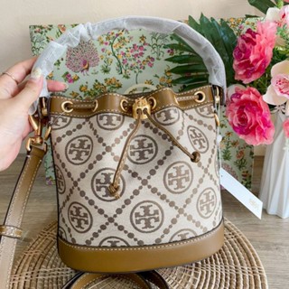 🔥ลดราคาหนักมาก🔥SALE สวยมากNew TORY BURCHT MONOGRAM JACQUARD BUCKET BAG HAZELNUT