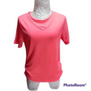 เสื้อยืดกีฬา vansports Size M (Womens) มือ2