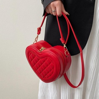[พร้อมส่ง] กระเป๋าเป้สะพายหลัง กระเป๋าสะพายไหล่ กระเป๋าหนัง ทรงโท้ท ประดับเพชร รูปหัวใจน่ารัก เข้ากับทุกการแต่งกาย แฟชั่นสําหรับสตรี 2022