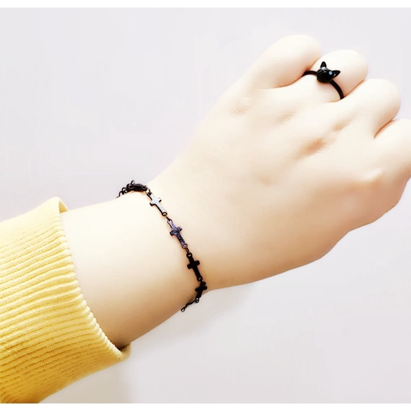 ฮิปฮอป เหล็กไทเทเนียม สีดํา สร้อยข้อมือ Ins สร้อยข้อมือ กําไลข้อมือ สําหรับผู้ชาย และผู้หญิง อุปกรณ์เสริม 18 + 5 ซม.