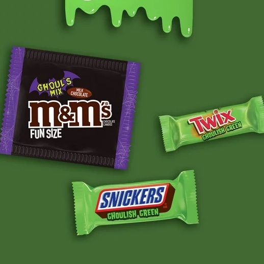 Chocolate Halloween Ghoulish Green: Snickers, Twix, M&M's ช็อคโกแลต usa ขายต่อชิ้นไซส์เล็ก