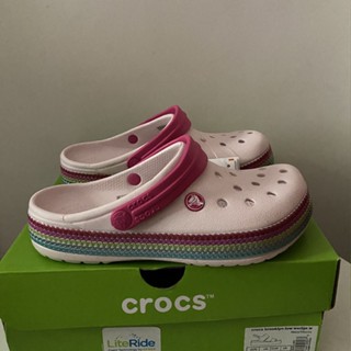 Crocs รองเท้าแตะ รองเท้าชายหาด ของแท้ สําหรับผู้หญิง