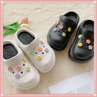 Jibbitz สำหรับ Crocs ที่มีการตก แต่งรองเท้าน่ารักกับดอกไม้ห้าดอกรองเท้ารองเท้าเด็กหัวเข็มขัดของขวัญสำหรับเด็ก (สุ่มสี)