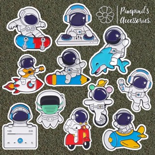 ʕ •ᴥ•ʔ ✿ พร้อมส่ง : เข็มกลัดเซ็ทการ์ตูนนักบินอวกาศ | Cartoon Astronaut Enamel Brooch Pin Set.