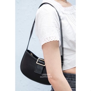 preorder brandy melville faux leather and gold mini black purse